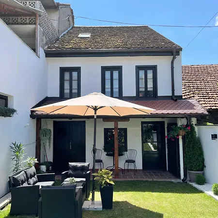 Stari Grad 2 * Valjevo